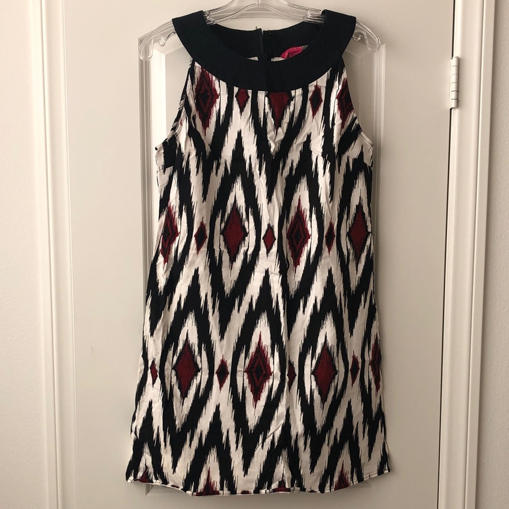 Sunny Leigh Black, White & Burgundy Sleeveless Geometric Shift Dress